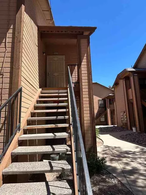 1698 W Wood Bridge Ct, Tucson, AZ 85746