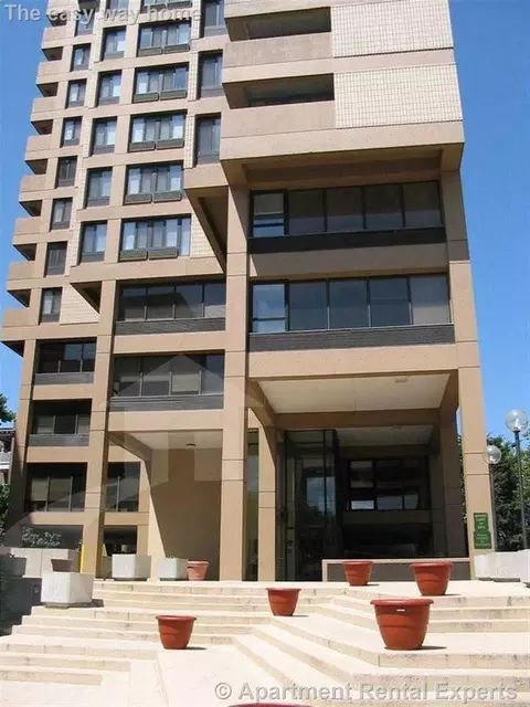 929 Massachusetts Ave #11STU, Cambridge, MA 02139