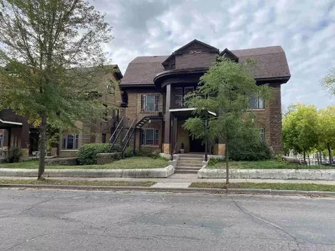 2008 Dupont Ave S #6, Minneapolis, MN 55405