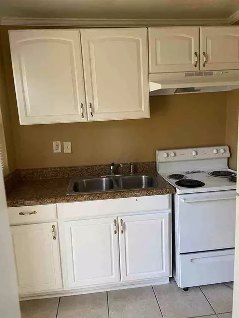1315 Idaho St #1315, Tallahassee, FL 32304