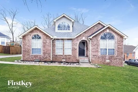 104 Cedar Bend Ct, La Vergne, TN 37086