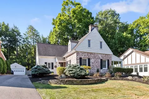 181 Amazon Pl, Columbus, OH 43214