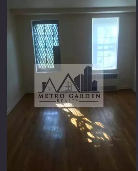 140-35 Burden Cres # 204, New York, NY 11435