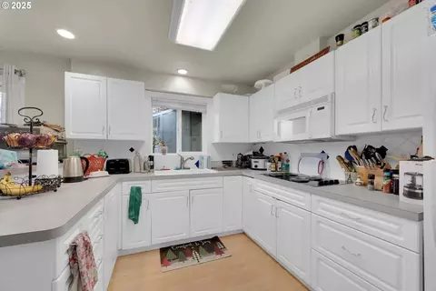 3485 3489 Westward Ho Ave #3485-3485, Eugene, OR 97401 photo 7