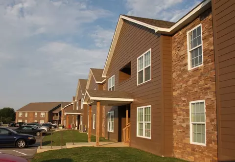 845 W Madison St, Franklin, KY 42134