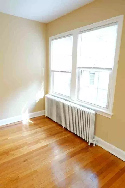 8311 Garland Ave, Takoma Park, MD 20912