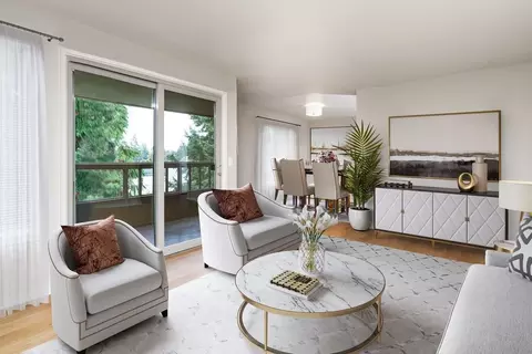 10328 NE 189th St, Bothell, WA 98011