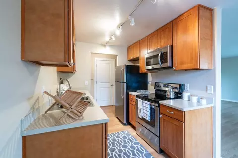 10328 NE 189th St, Bothell, WA 98011 photo 2
