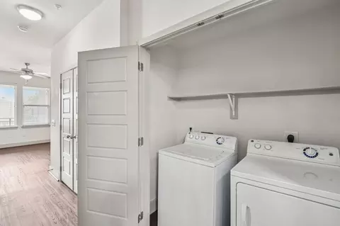 2630 Tanglewilde St, Houston, TX 77063 photo 8
