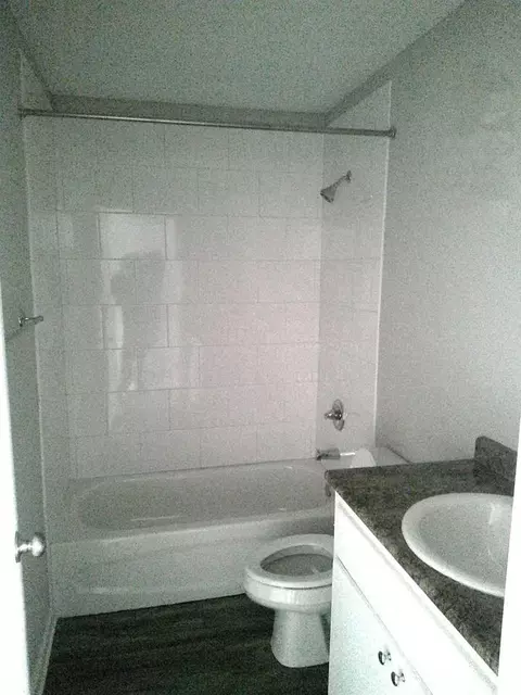 433 Meadowlark Dr #E6, Canton, MS 39046 photo 7