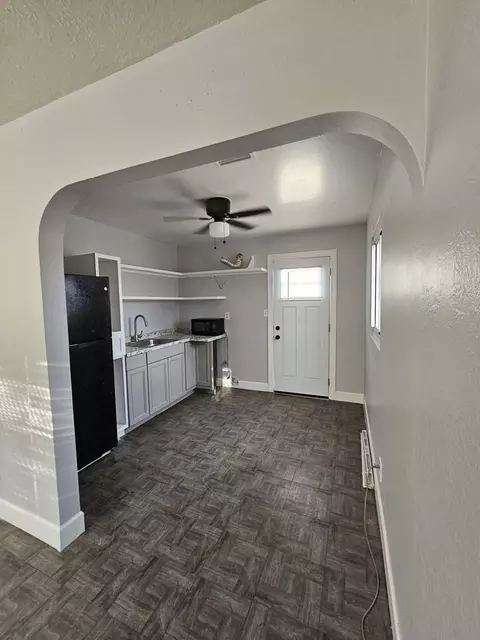 1019 S 4th Ave #FRONT, Phoenix, AZ 85003