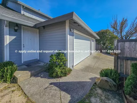 127 Melva Ct, Windsor, CA 95492