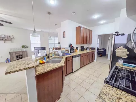 2216 Highfly Ter, Glenmont, MD 20902 photo 7