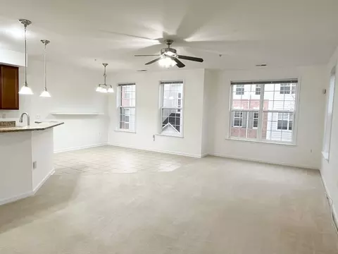 2216 Highfly Ter, Glenmont, MD 20902 photo 3