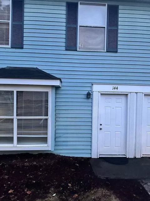 144 Clover Valley Cir, Blacksburg, VA 24060