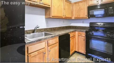 205 Walden St #4, Cambridge, MA 02140