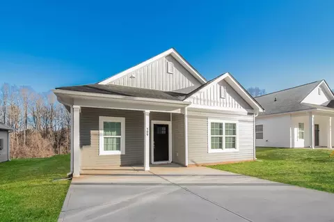 103 W Louisiana Ave, Bessemer City, NC 28016