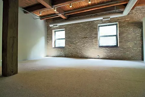 925 W Huron St #1-1-5, Chicago, IL 60642