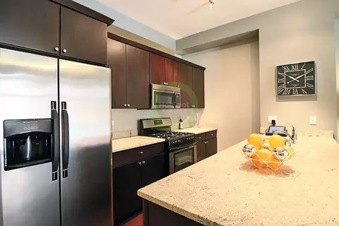 1935 S Wabash Ave #2-1-5, Chicago, IL 60616