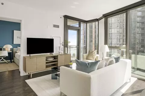 455 E Waterside Dr #3-2, Chicago, IL 60601