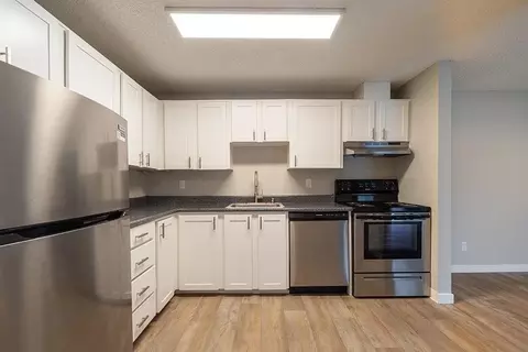 2325 S 96th St, Tacoma, WA 98444