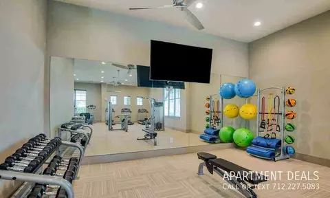 lago mar blvd, Dickinson, TX 77539