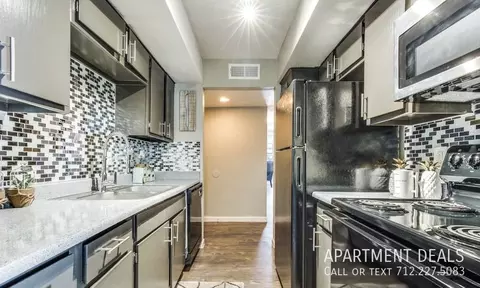 2316 Crescent Park Dr #877, Houston, TX 77077