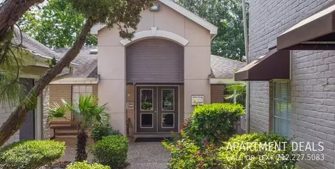 river bend dr, Hunters Creek Village, TX 77063