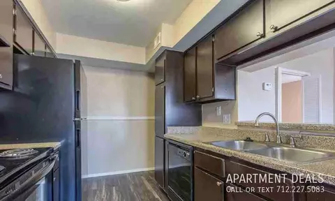 646 Dixie Farm Rd #1955, Houston, TX 77034