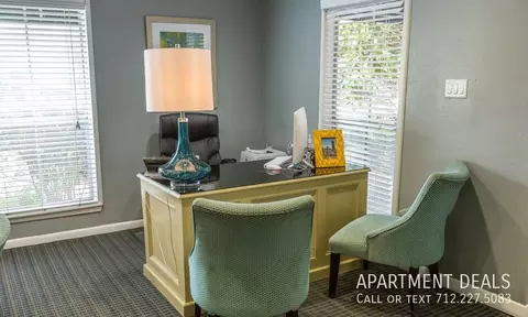2256 Holly Hall St #2074, Houston, TX 77054