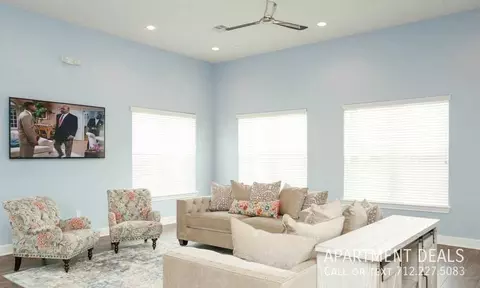 northpoint dr, Houston, TX 77060