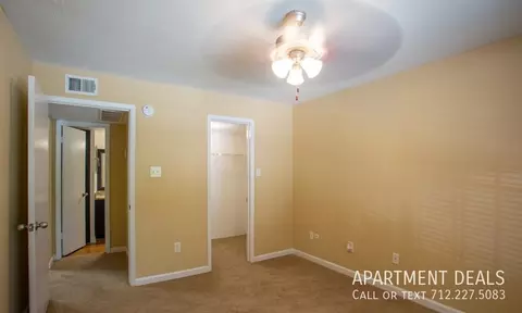 ashburnham dr, Houston, TX 77082