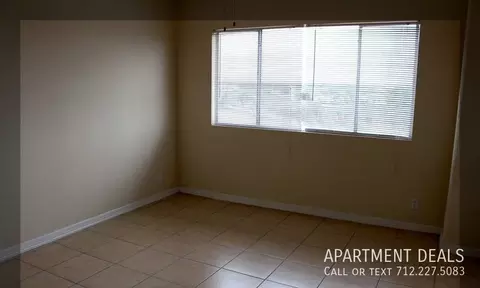 5661 Glenmont Dr #411, Houston, TX 77081
