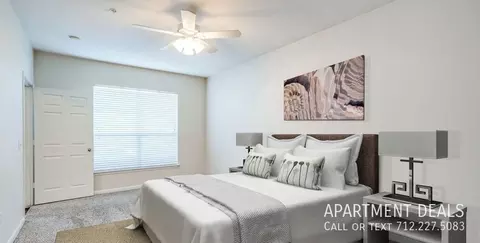 parkhollow dr, Houston, TX 77082