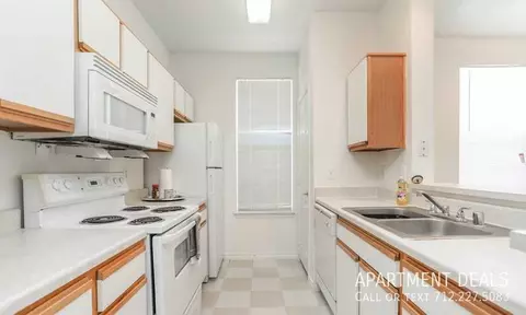 15007 Crosswinds Dr #3085, Houston, TX 77032