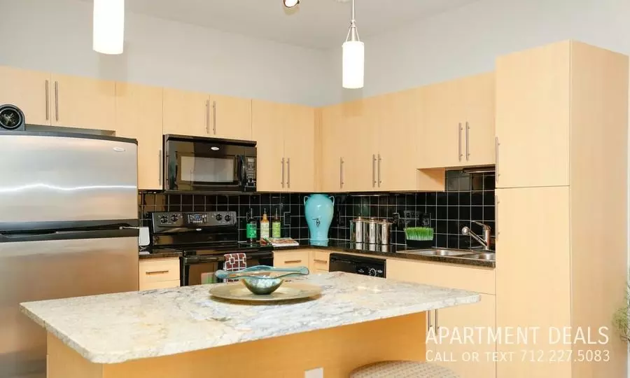  3666 Richmond Ave #3212, Houston, TX 77046 photo 11