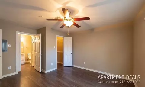 14228 Wunderlich Dr #3311, Houston, TX 77069