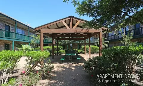 5621 Rampart St #3449, Houston, TX 77081