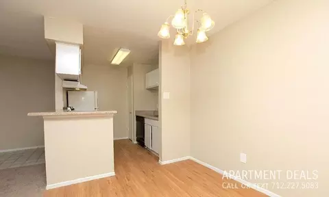 294 Timbercreek Drive #4015, Richwood, TX 77531