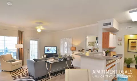 6 Unnamed Rd #1395, The Woodlands, TX 77380