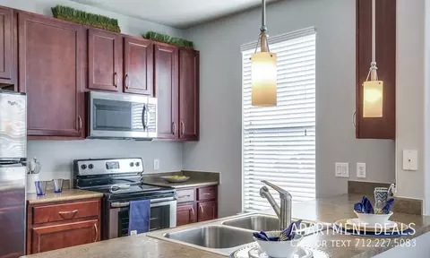 21 Pine Needle Pl #1187, The Woodlands, TX 77382