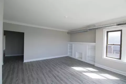 8039 S Carpenter St # 2, Chicago, IL 60620