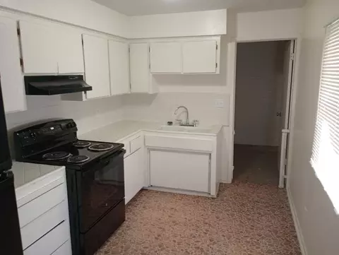 13239 S Laredo Rd #B, Arizona City, AZ 85123