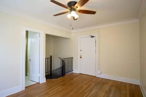 1904 NE Couch St #107, Portland, OR 97232