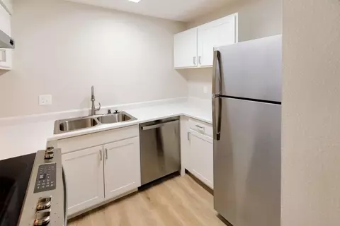 3107 E Main, Puyallup, WA 98372