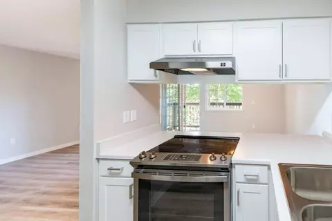 3107 E Main, Puyallup, WA 98372