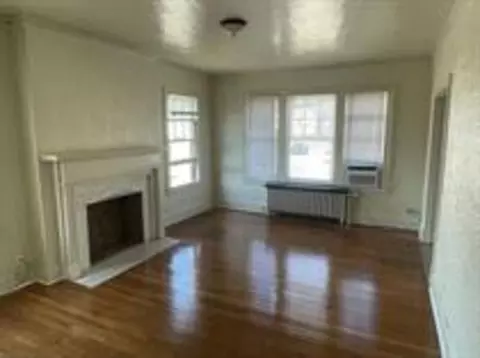 403 N 4th St, Steubenville, OH 43952