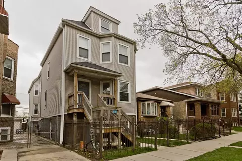 3841 N Bernard St #1F, Chicago, IL 60618