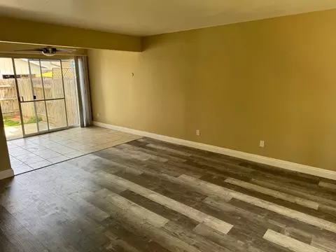 4750 70th St #20, La Mesa, CA 91942