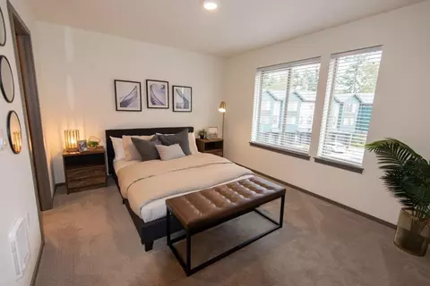 17412 44th Ave E, Frederickson, WA 98446
